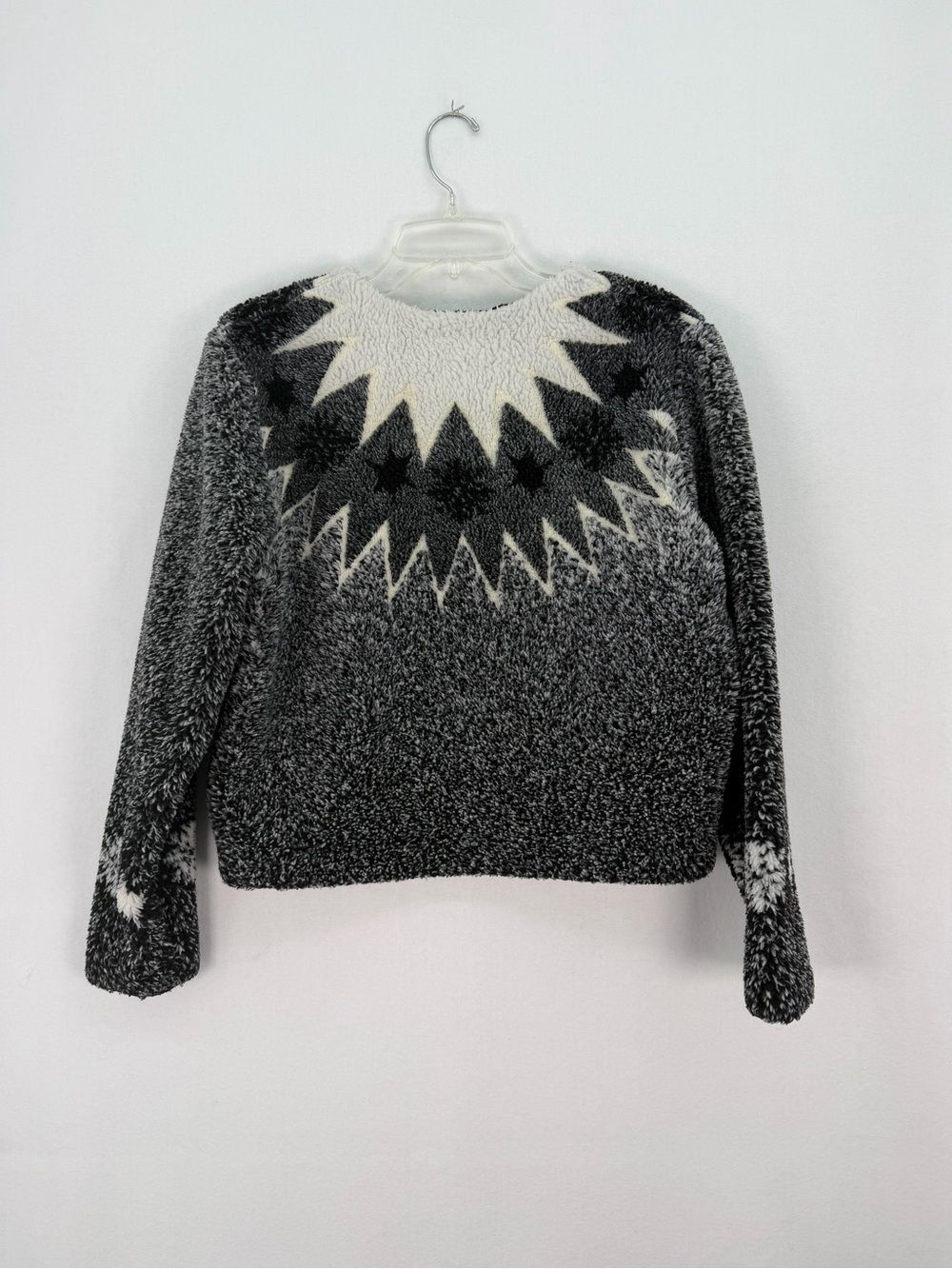 Cozy Winters Vintage Star Yoke Plush Zip Cardigan - Black & White - Picture 2 of 3
